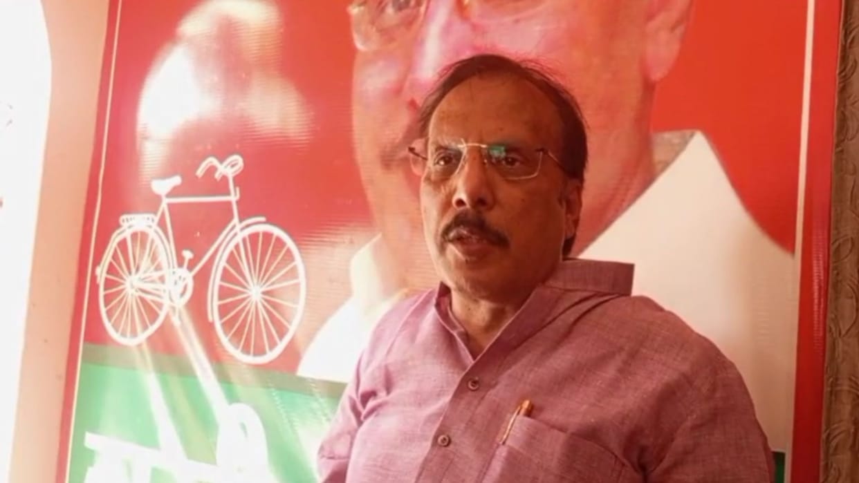Statement of Ghosi Lok Sabha MP Rajiv Rai SP workers are being sent to jail