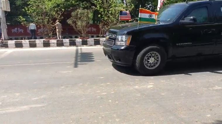 Flags worth three lakhs were hoisted to welcome the US Vice President payment was not made DM gave  assurance