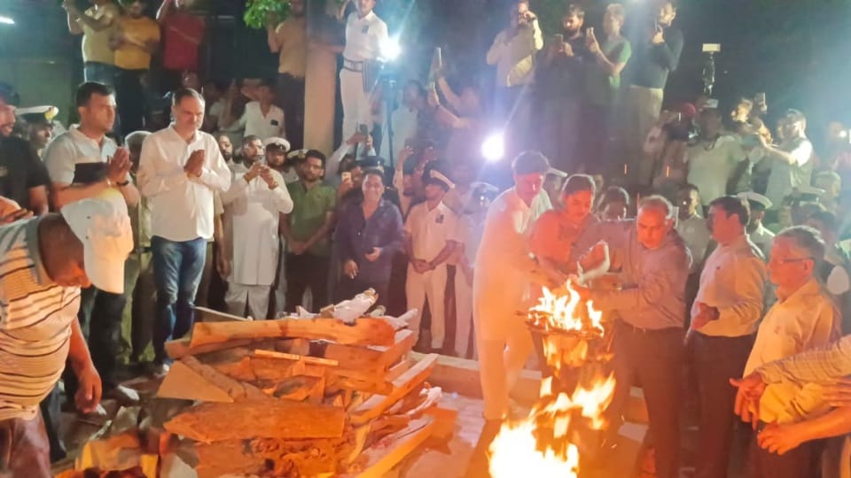 Pahalgam Attack Lieutenant Vinay Narwal body reach Karnal shortly, CM will attend funeral