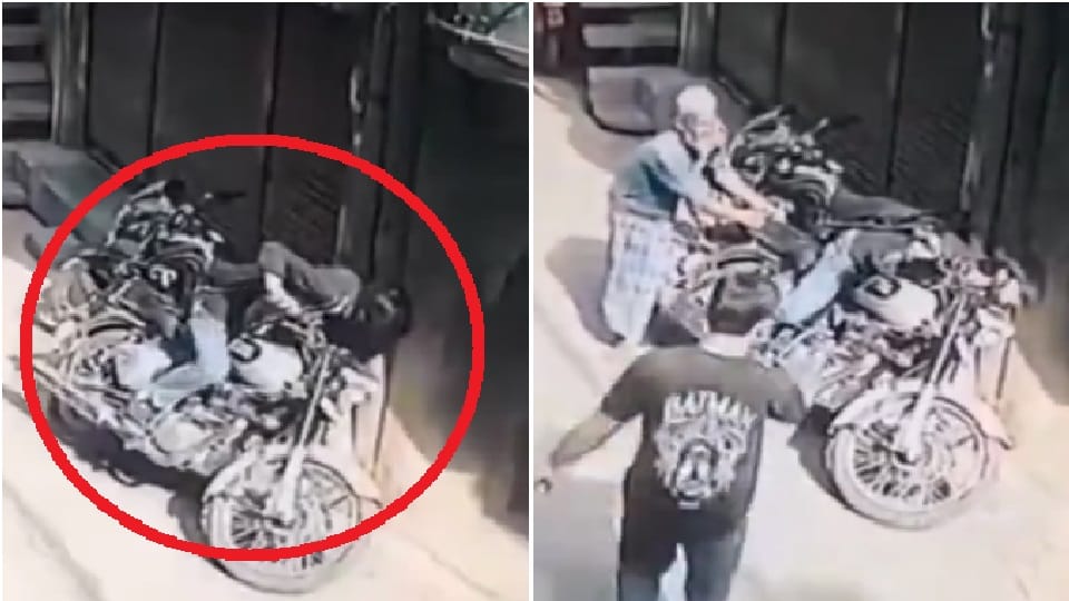 A young man suffered a heart attack while riding bike in Moradabad he died
