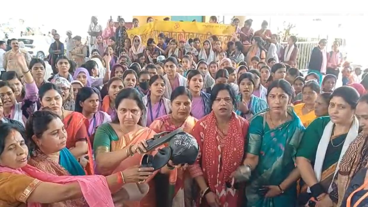 Women took to the streets in protest against the Pahalgam terrorist attack