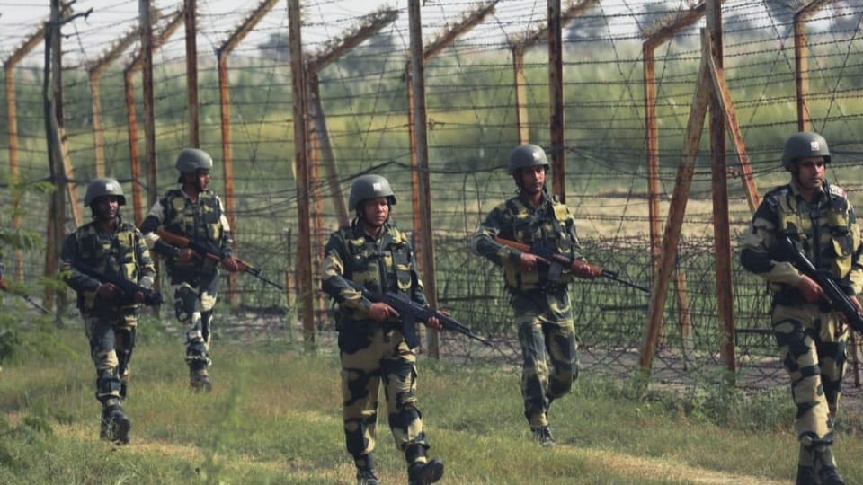 Pahalgam terrorist attack BSF increased force on Indo-Pak border in Punjab see video