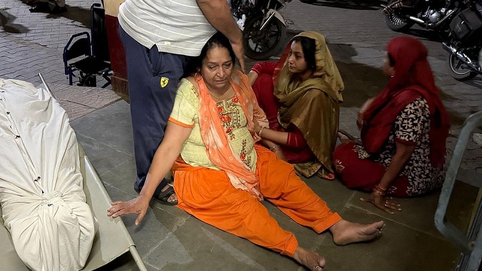 घटना के बाद परिजनों का बुरा हाल