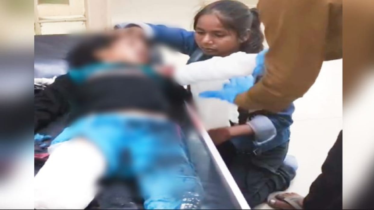 six-year-old girl fell from the emergency window of the bus her leg got cut off in accident