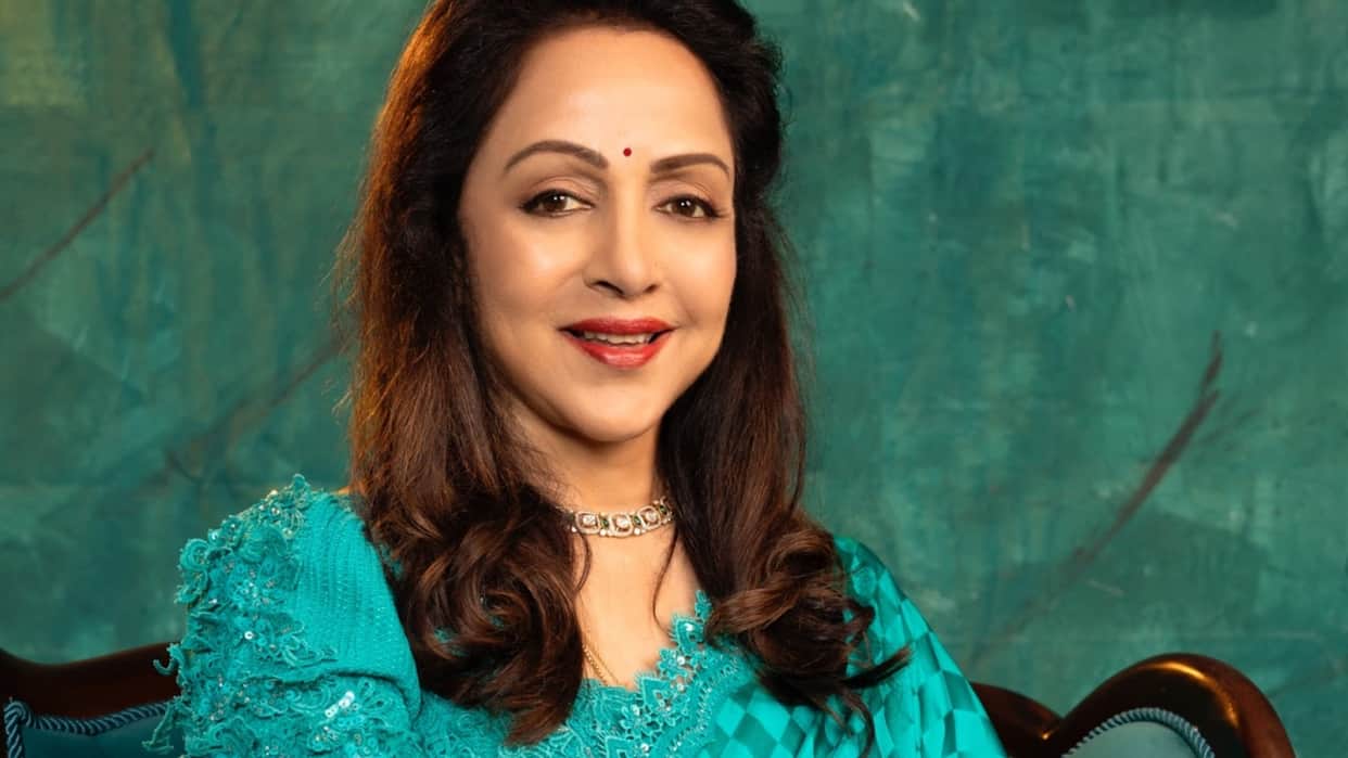Hema Malini Says Sholay Remake Is Possible New Actors Should Play Jai Veeru And Basanti