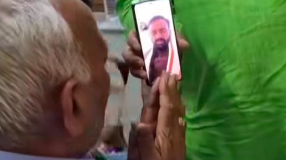 Lieutenant Vinay Narwal grandfather plea to cm and pm to stop terrorism