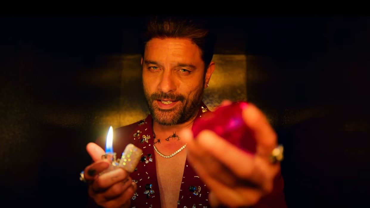 Jewel Thief actor Jaideep Ahlawat Famous Movies With Negative Roles Commando An Action Hero Maharaj Baaghi 3