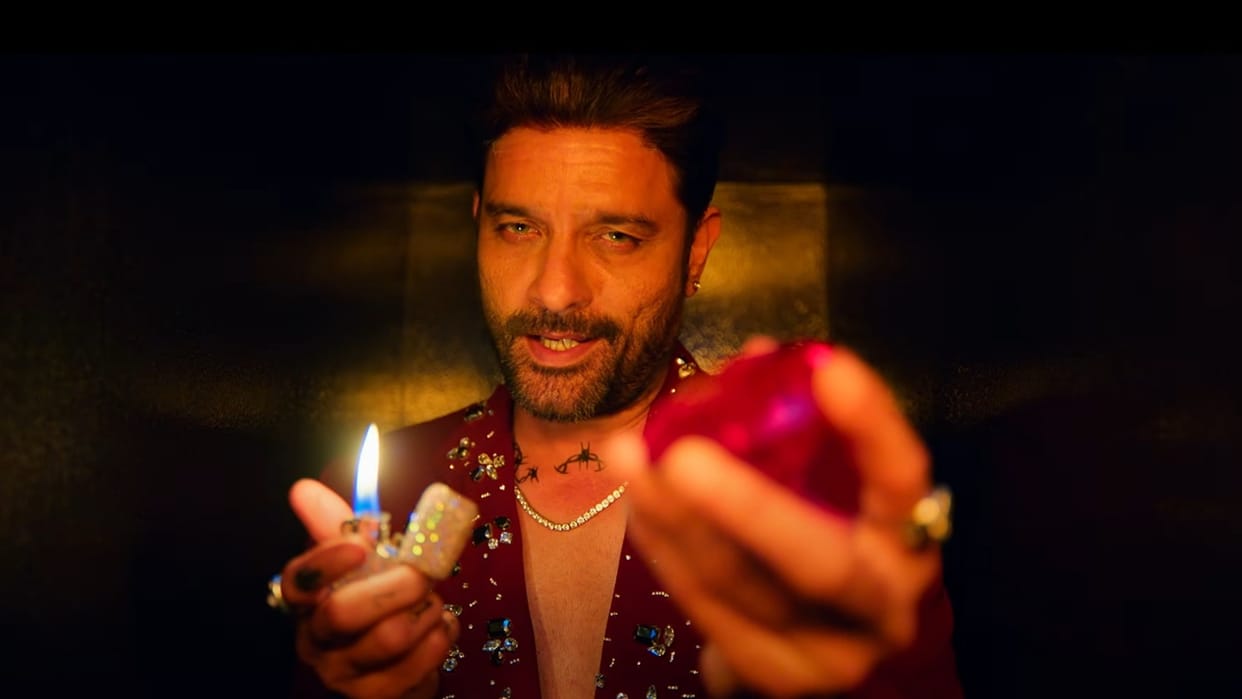 Jewel Thief actor Jaideep Ahlawat Famous Movies With Negative Roles Commando An Action Hero Maharaj Baaghi 3