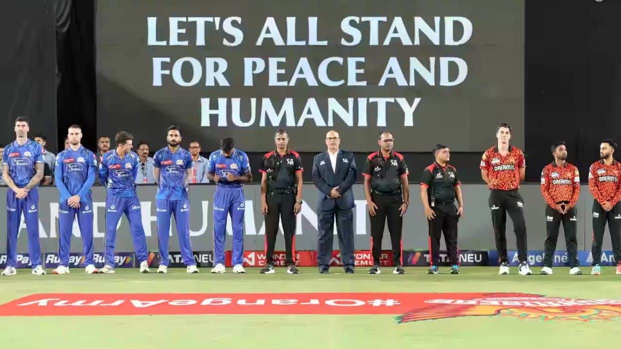 IPL Pahalgam Terror Attack Hardik Pandya Pat Cummins expressed grief over terrorist attack wearing black bands