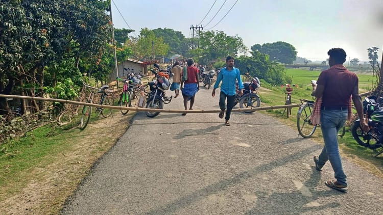 Bihar: पीएम मोदी के कार्यक्रम की तेज रफ्तार पिकअप वैन घर में घुसी, महिला की मौत;नाराज ग्रामीणों ने जाम की सड़क