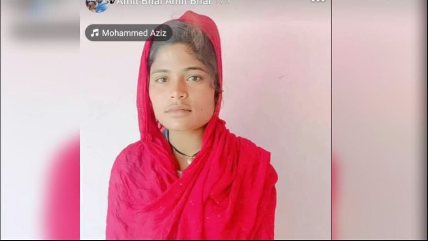 Teenager committed suicide when her mobile was broken by mother