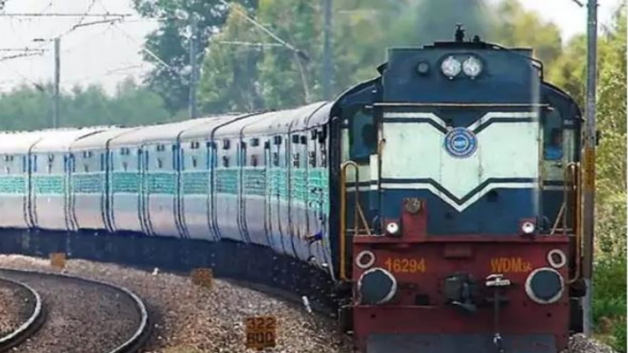 Churu News: Operation of special trains to dhehar ke balaji, Railways made arrangements due to extra load