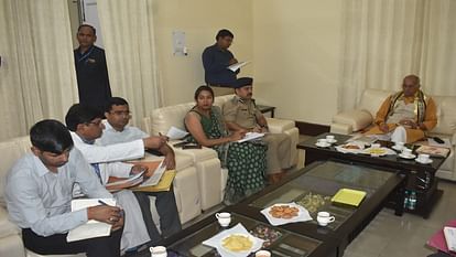 UP News: मेरठ में बनेगा एसडीआरएफ और एनडीआरएफ स्टेशन, प्रभारी मंत्री ने किसानों को लेकर जानें क्या कहा UP News: SDRF and NDRF station will be built in Meerut, know what the minister in charge said about the farmer