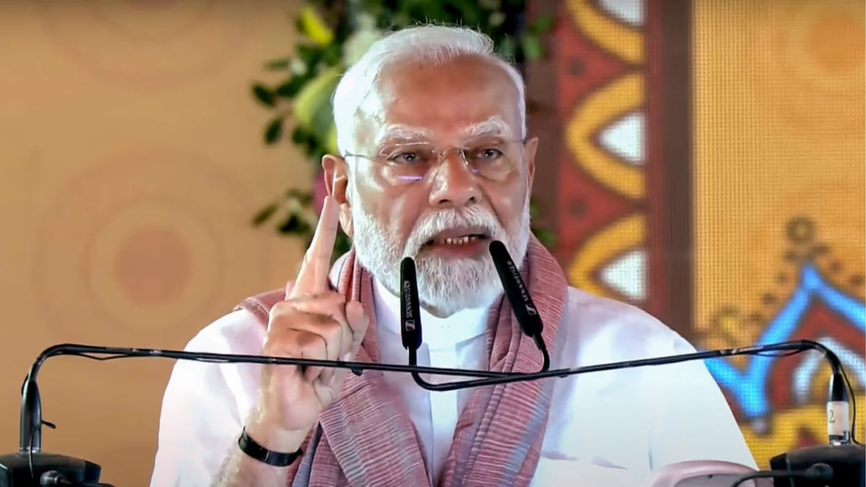 Pm modi bihar visit live updates amid pahalgam attack aiims darbhanga update train launches details in hindi