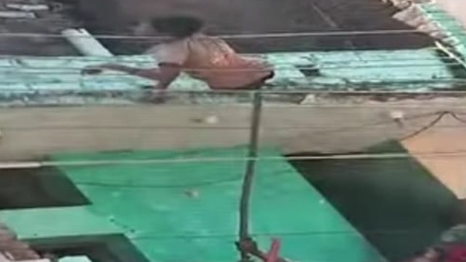 child fell from the second floor and got stuck in the electric wires in chandigarh