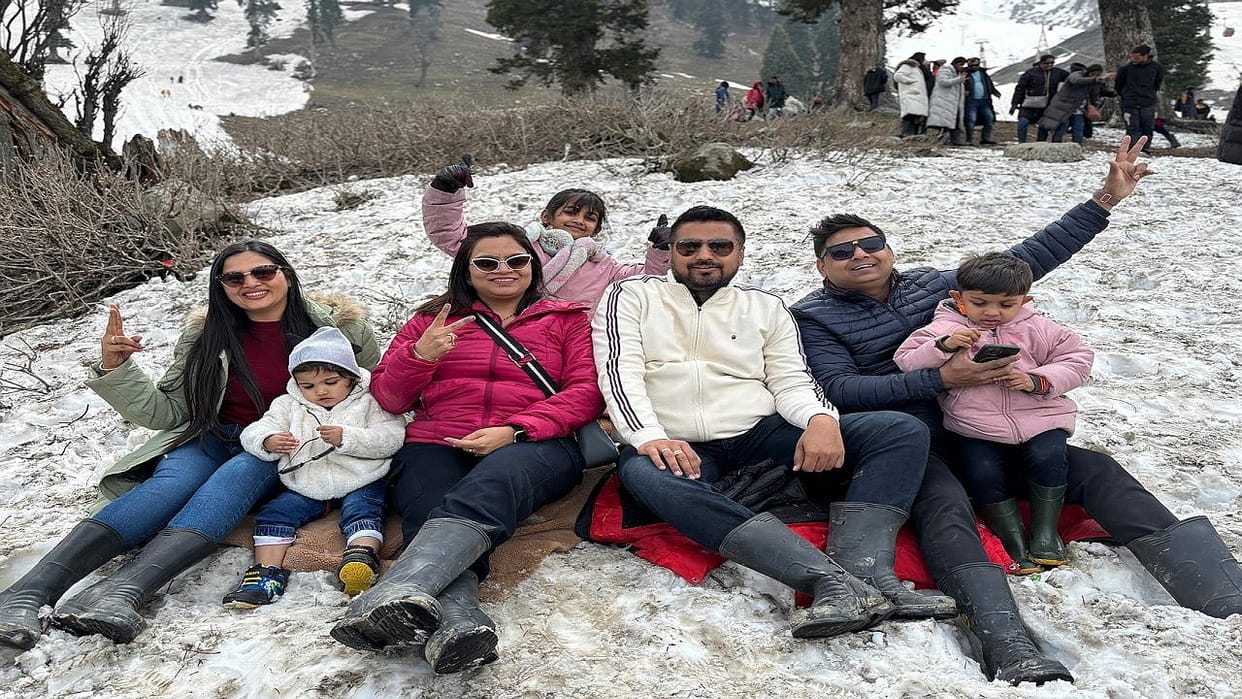 Tourists from Bareilly were planning to go to Pahalgam but stayed in Srinagar after terror attack