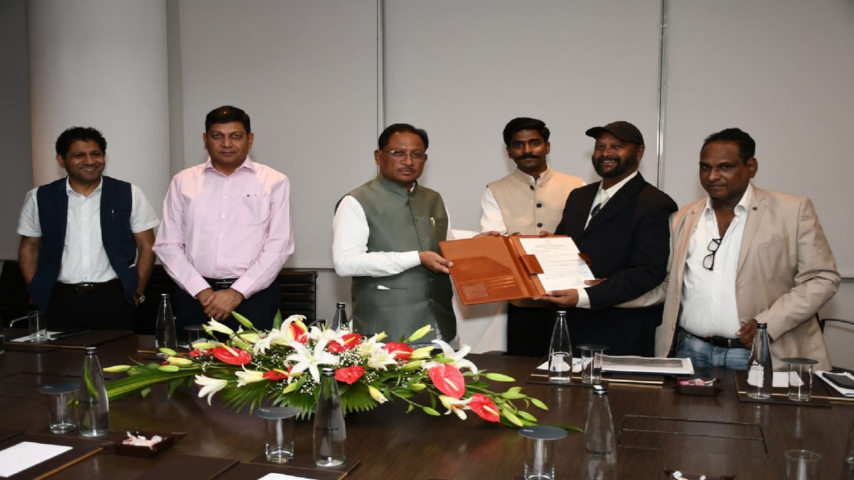 Greentech Solutions will set up a steel plant in cg at a cost of Rs 1245 crore, employment will be created