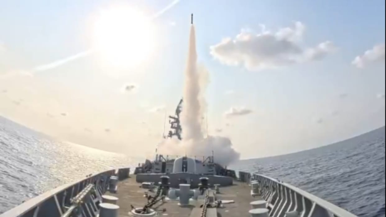Indian Navy's latest indigenous guided missile destroyer INS Surat successfully, defense capabilities, Updates