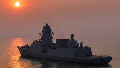 Indian Navy's latest indigenous guided missile destroyer INS Surat successfully, defense capabilities, Updates