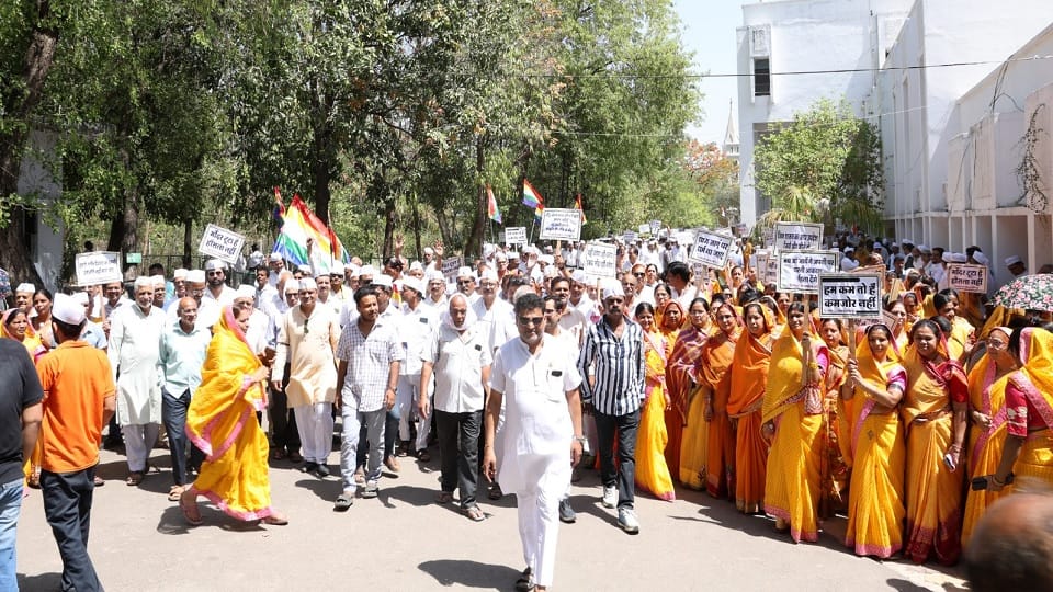 Angry Jain community members protested against the demolition of a temple in Mumbai