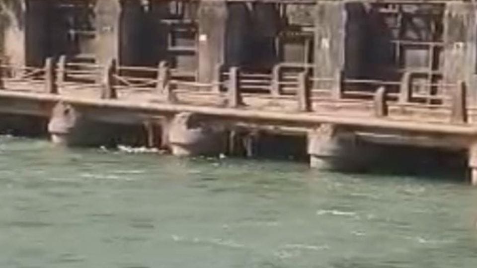 body of a contract worker was found in Korba NTPC canal