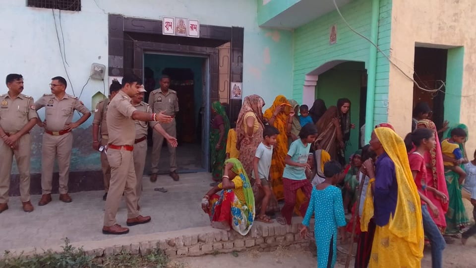 Wife fed up with drunken husband commits suicide by hanging herself