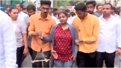 Pahalgam Attack bier of father and son raised together in Gujarat; Daughter cremates father dead body in Pune