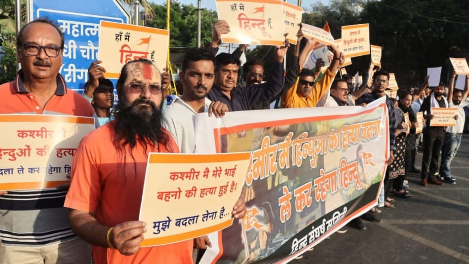 Indore News: Blood-sign protests erupt over Pahalgam terror attack, citizens demand revenge and strict governm