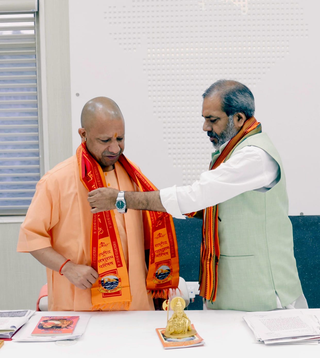 UP: Demand to declare holiday on Parashuram Avtar Day in the state, Sunil Bharala met CM Yogi