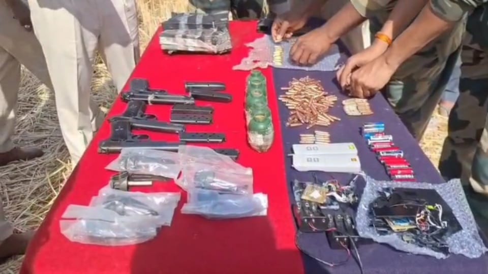 RDX and hand grenade found on Indo-Pak border in Punjab