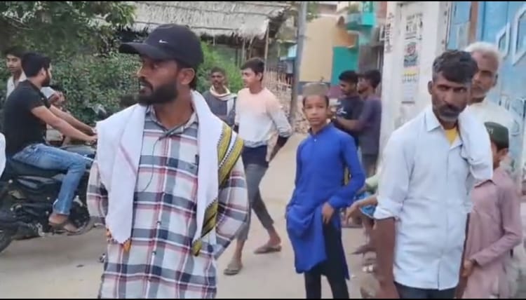 Bihar News: 'नौशाद को कड़ी सजा मिलनी चाहिए', पहलगाम हमले के बाद धन्यवाद कहने वाले शख्स के पड़ोसियों ने कहा ऐसा