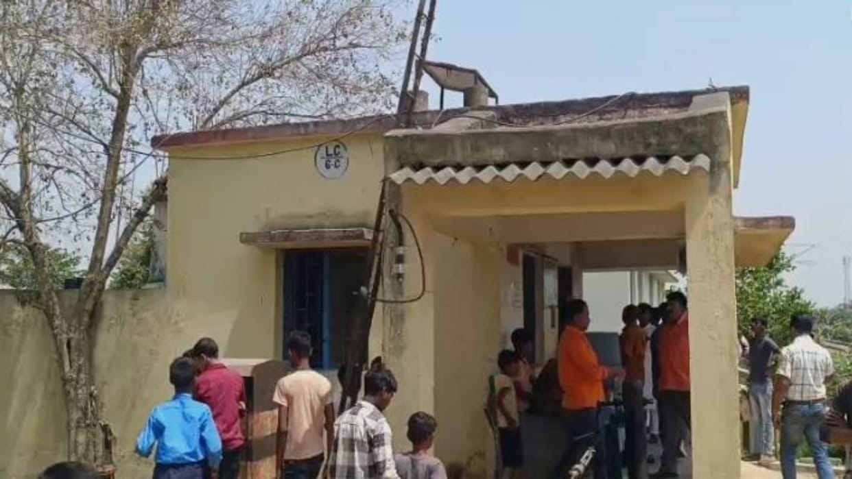 Bihar News Conspiracy to derail train in Motihari fails investigation begins on suspicion terrorist connection