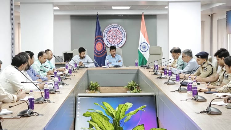 खेलो इंडिया यूथ गेम्स 2025: गया में जिला पदाधिकारी द्वारा तैयारियों की हुई समीक्षा, जारी किए गए ये निर्देश