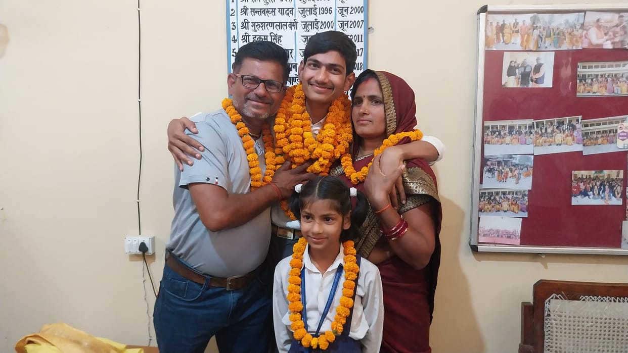 UP Board Result 2025: Abhishek got second position in high school and Anshika got fifth position in the state