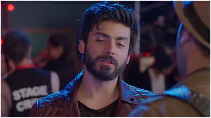 Fawad Khan Won Filmfare Award In Bollywood Debut Movie, Now His Comeback Film Abir Gulaal Ban In India