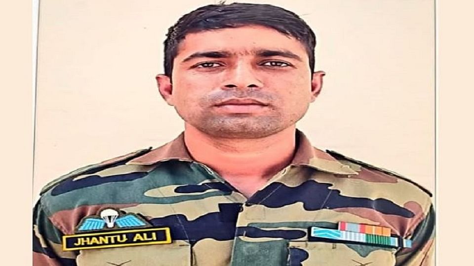 Jhantu Ali Sheikh Sacrificed His Life In An Encounter With Terrorists ...