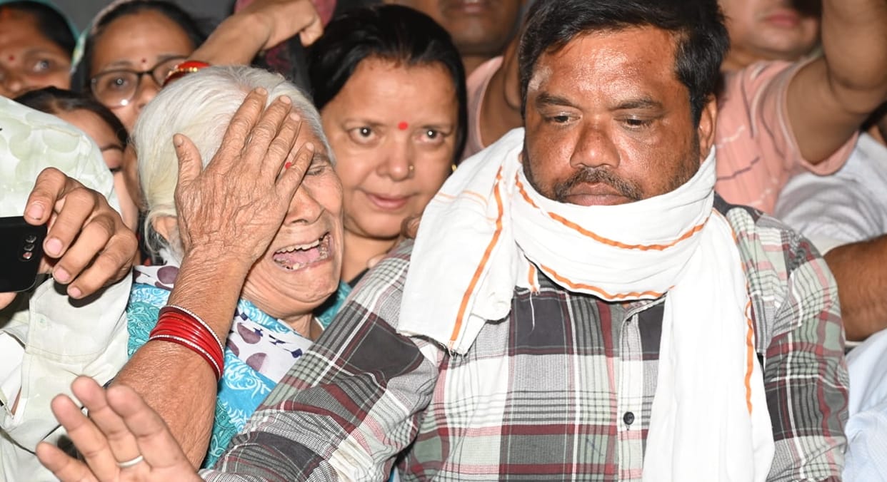 Pahalgam attack Grandmother kept talking to Shubhams picture said That grandson of mine is the only one