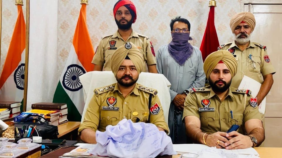 Accused involved in betting business arrested in Ludhiana