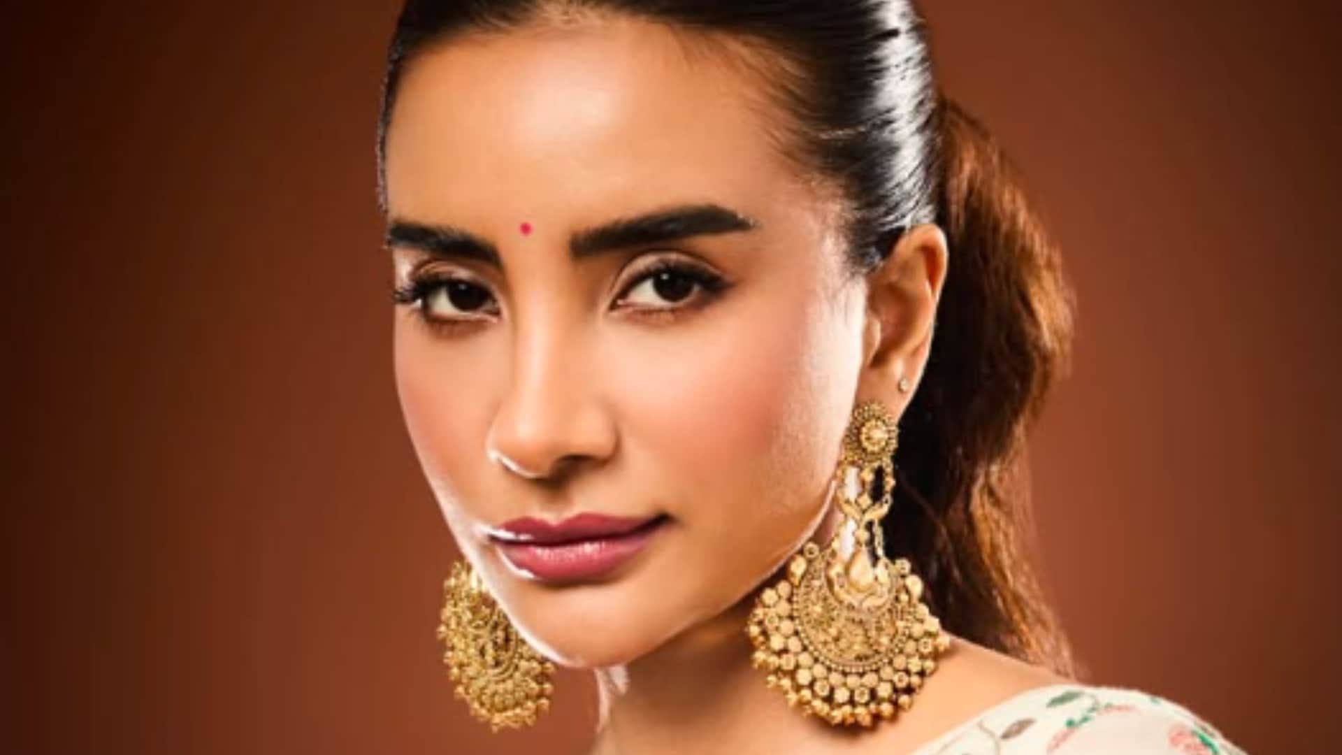 Bollywood actress Patralekhaa play different role in movies phule citylights love games badnaam gali