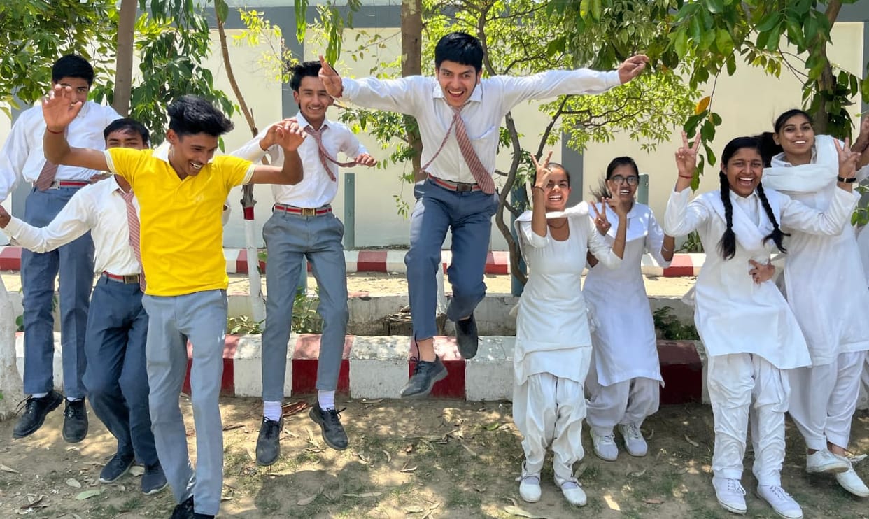 UP Board Result: Lucknow's high school performance improved but intermediate performance deteriorated, could
