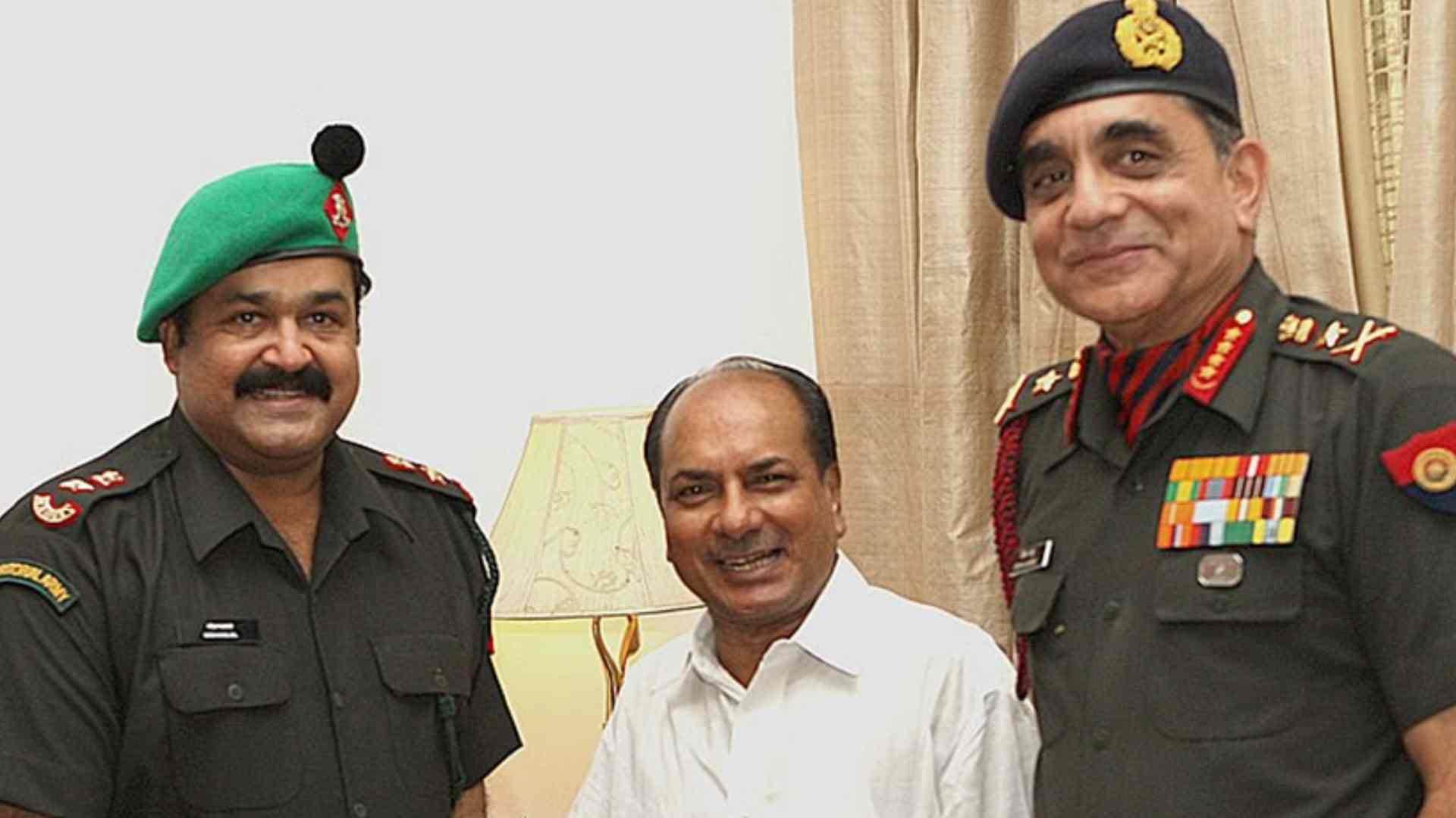 Stars Who Have Served in Indian Army Mohanlal Achyut Potdar Mohommed Ali Shah Gufi Paintal