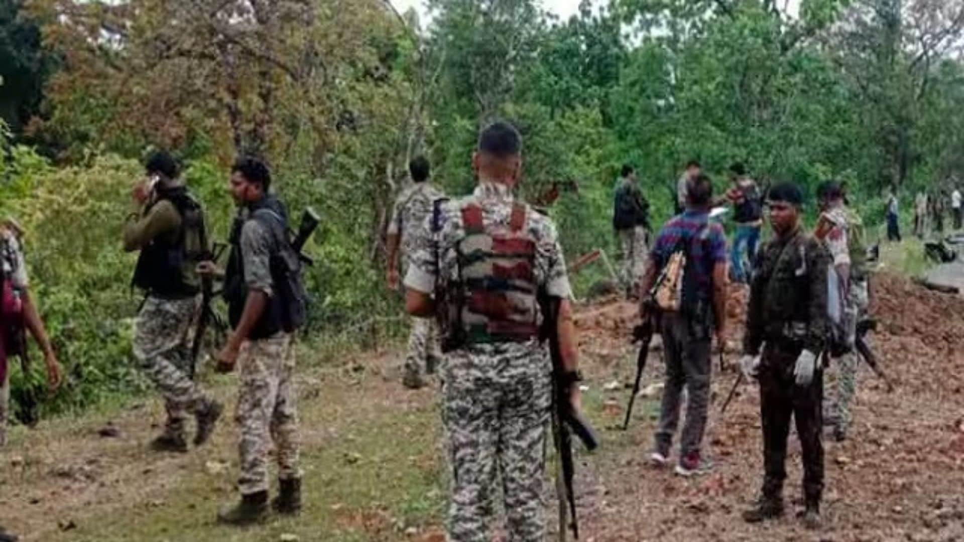 चार महिला नक्सली ढेर