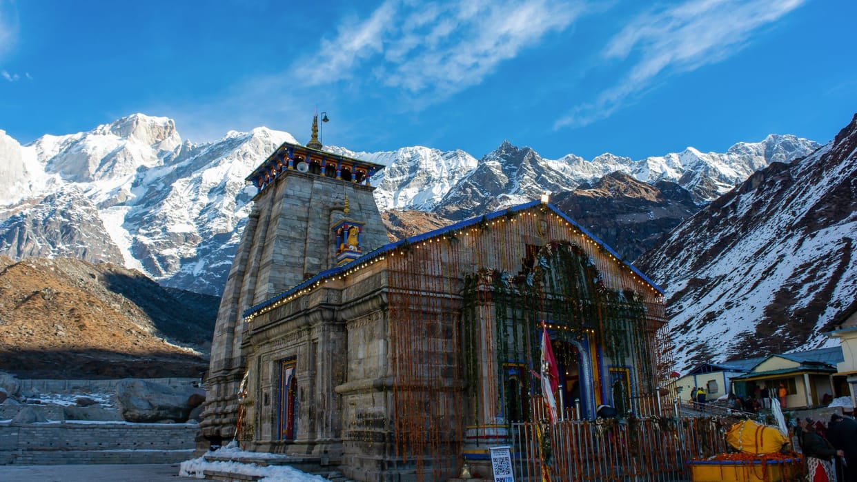 Kedarnath Yatra 2025 helicopter booking process for june month know in hindi