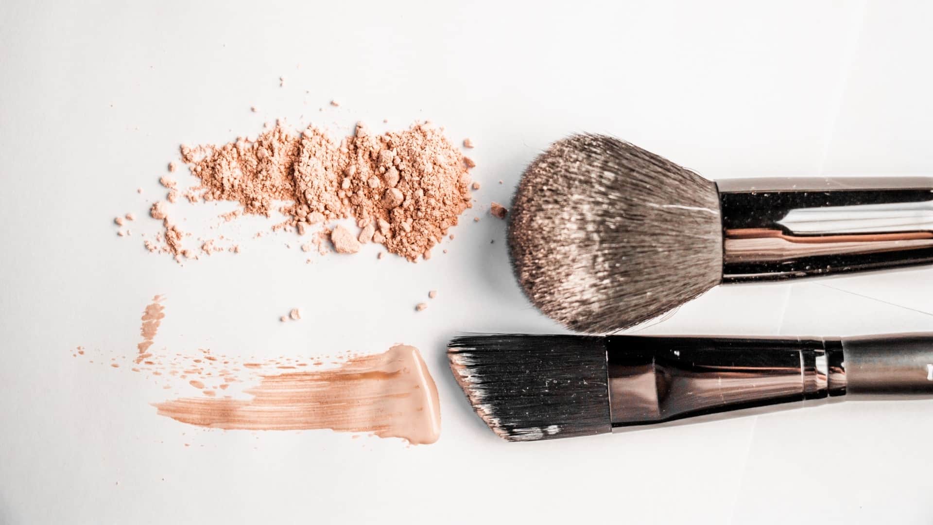 Skin Care Beauty Tips Check 7 Essential Makeup Tools Every Girl Should Own