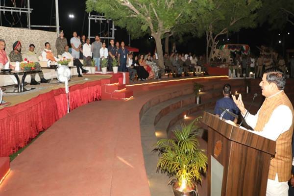 MP News: Light and sound show dedicated to the valor of the army launched, CM said- Pulwama terrorists will ge