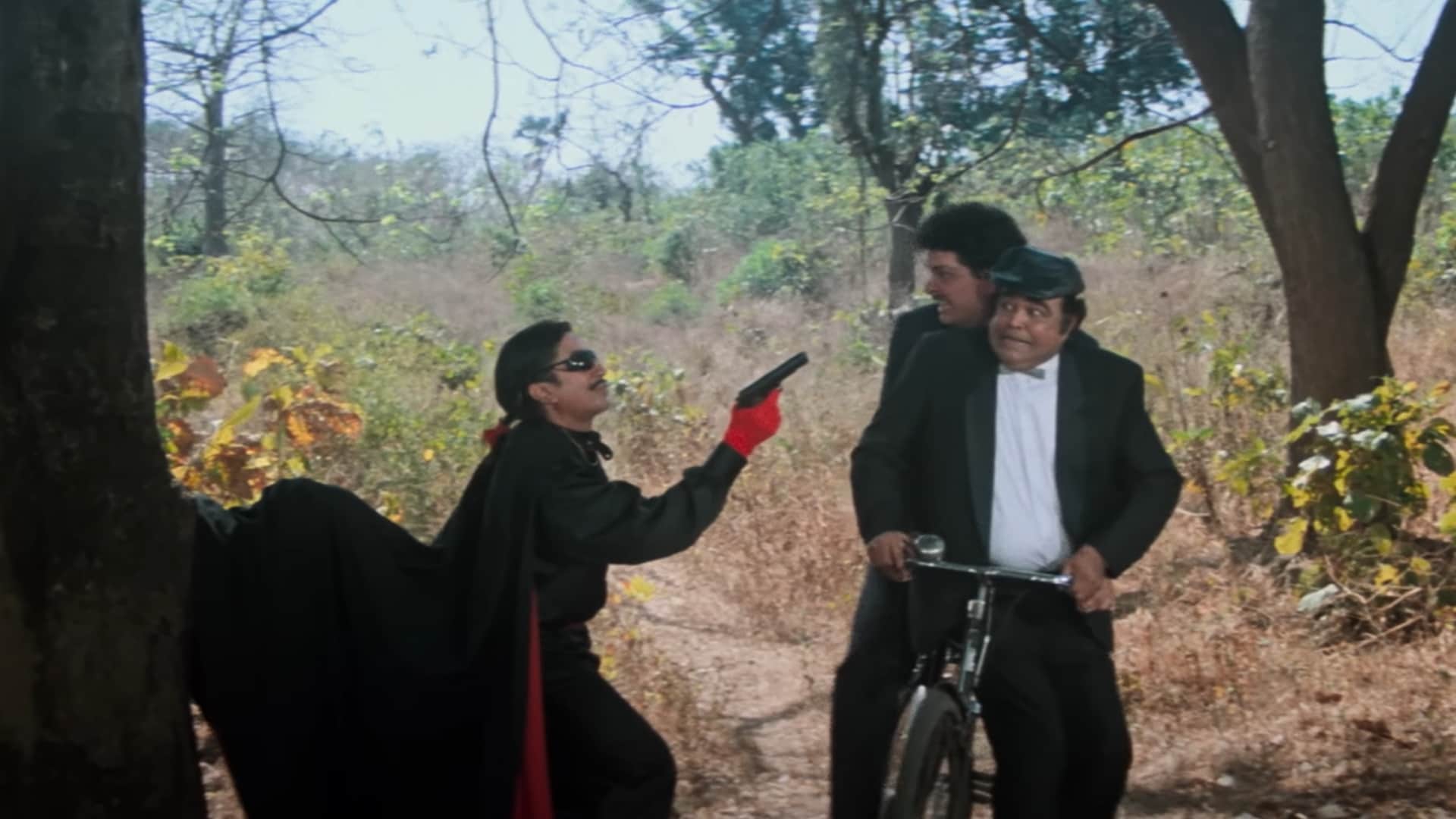 Andaz Apna Apna Re Release Box Office Collection Day 2 Aamir Khan Salman Khan