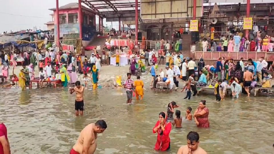 Somvati Amavasya 2026 on June 14 or June 15 Know the Correct Date and Puja Timings