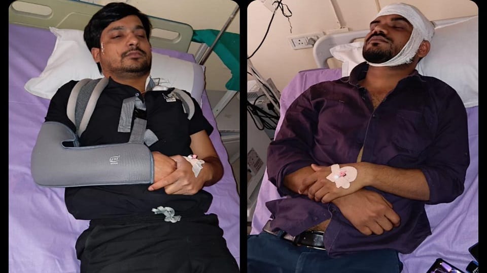 Saharanpur: Attendants attacked medical college, three doctors injured, women doctors and nurses also scuffled