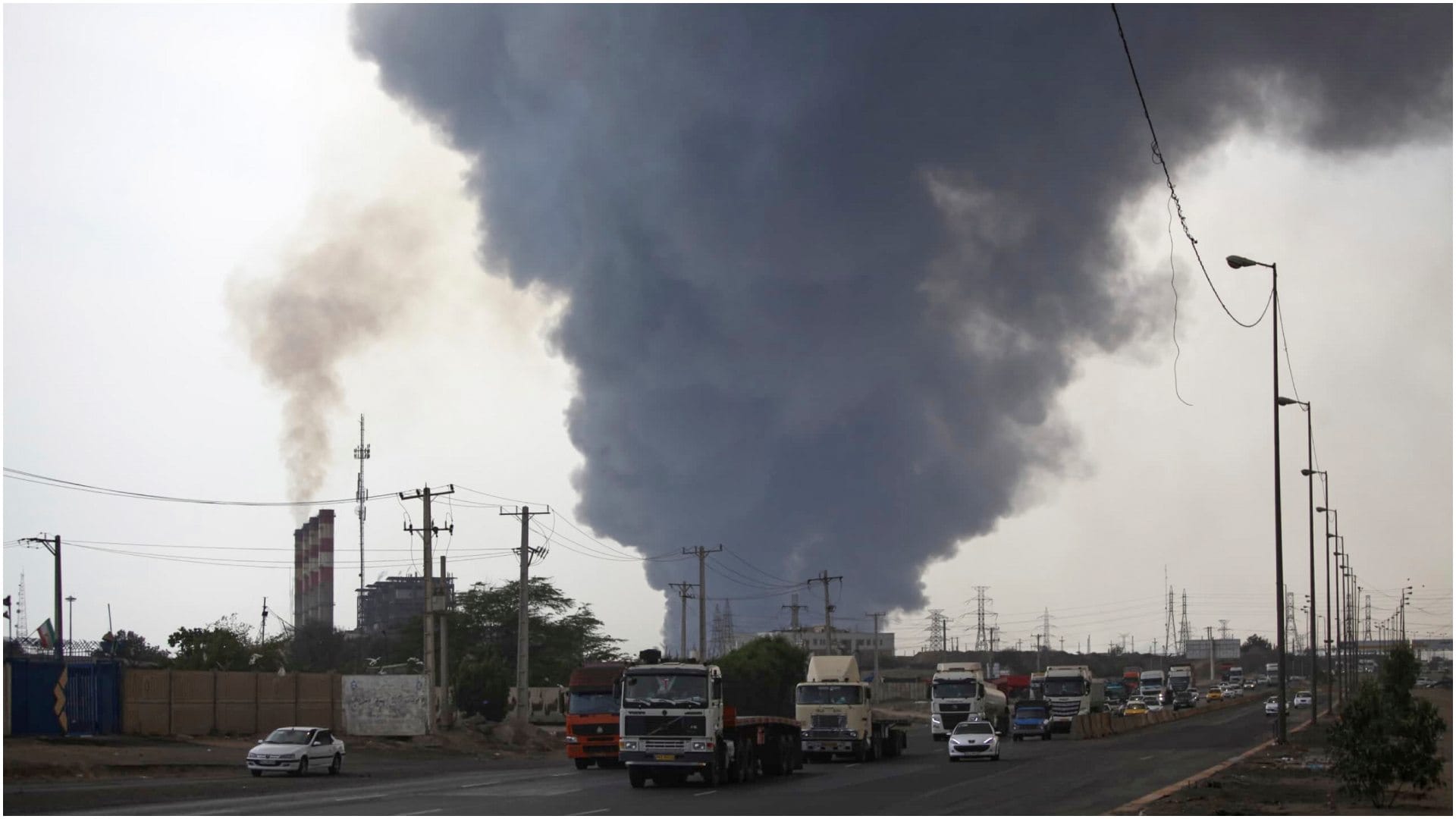 Massive explosion at Iranian port linked to missile fuel shipment kills Dozens, injures Thousands Know all abo