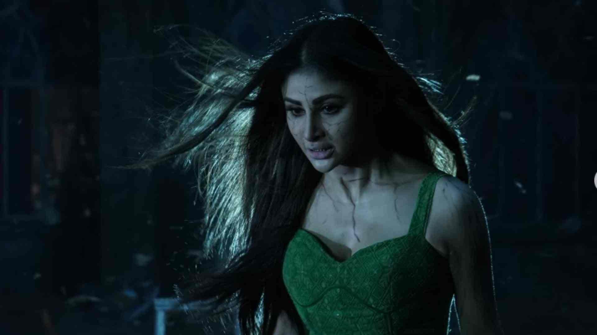 Mouni Roy Shares behind the scene from upcoming horror movie The Bhootni starrer Sanjay Dutt Sunny Singh Palak